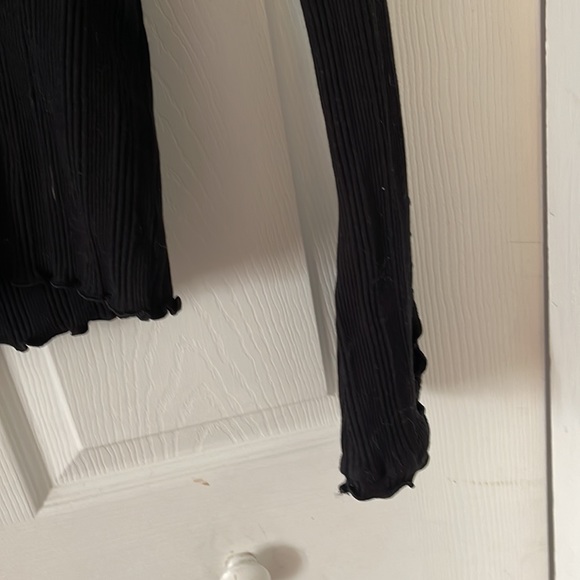 Intimately Free People Womens Size Medium Black Bell Sleeve - Picture 3 of 5